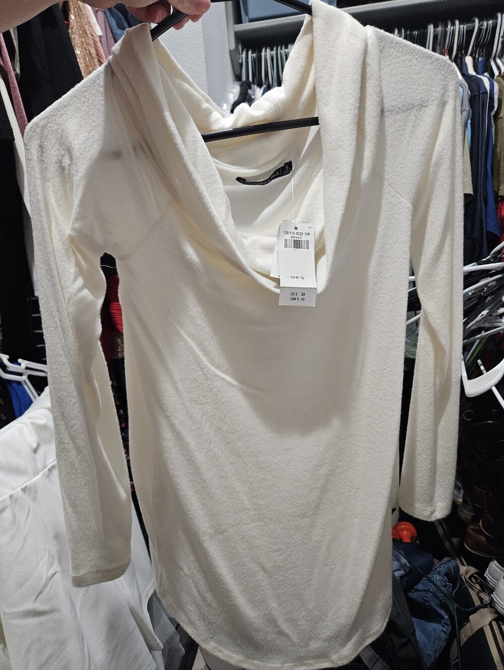 Abercrombie & Fitch Long Sleeve Off Shoulder